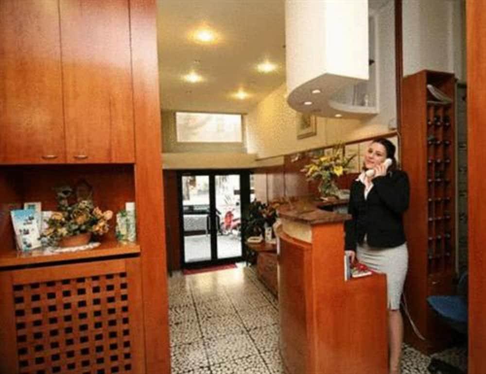Hotel Del Sud Milan Bagian luar foto