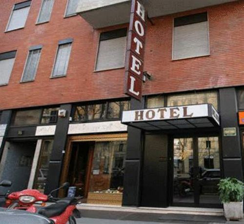 Hotel Del Sud Milan Bagian luar foto