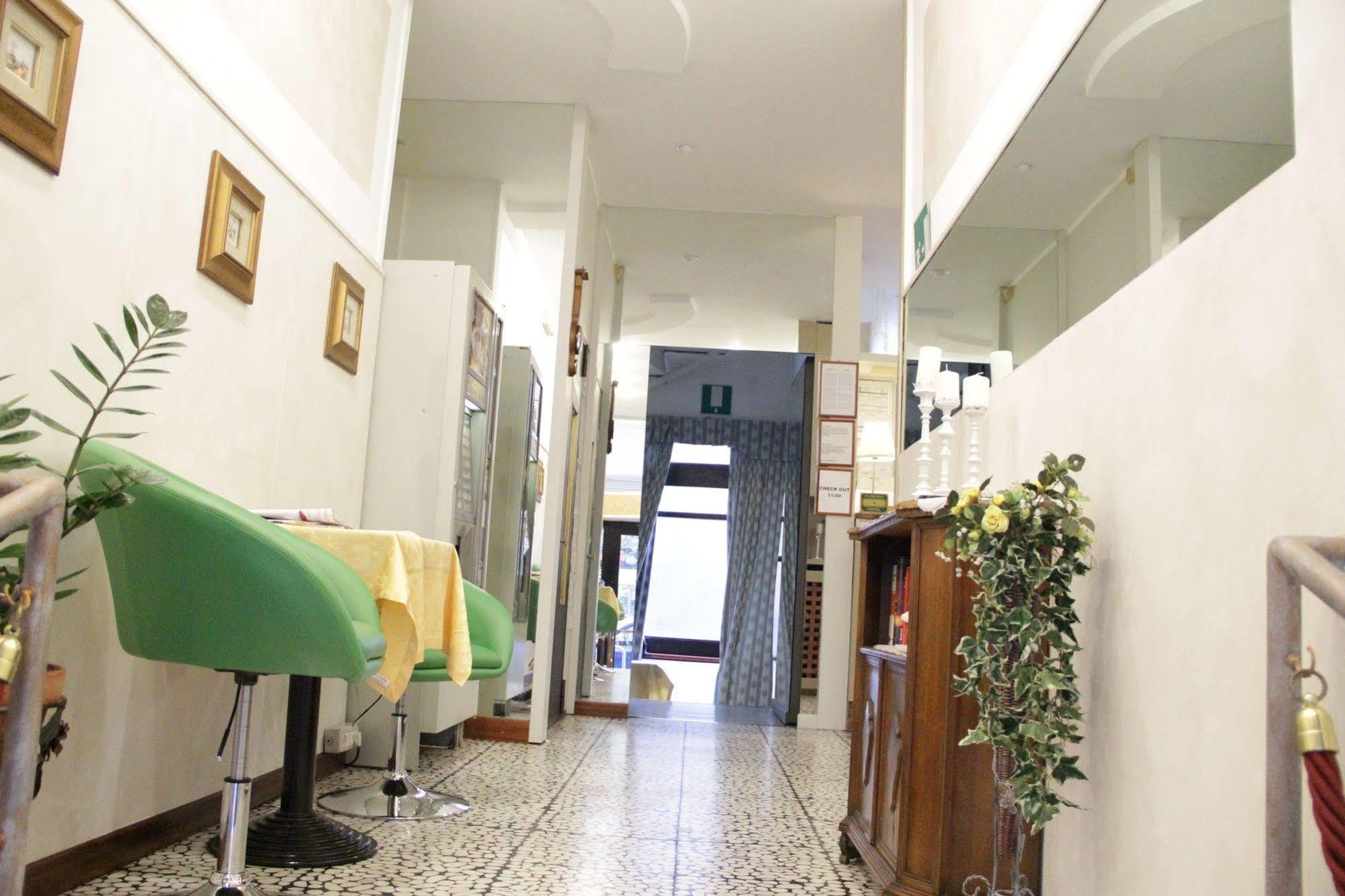 Hotel Del Sud Milan Bagian luar foto