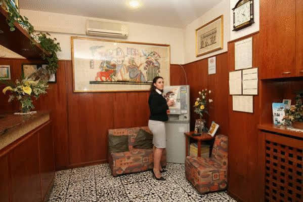 Hotel Del Sud Milan Bagian luar foto